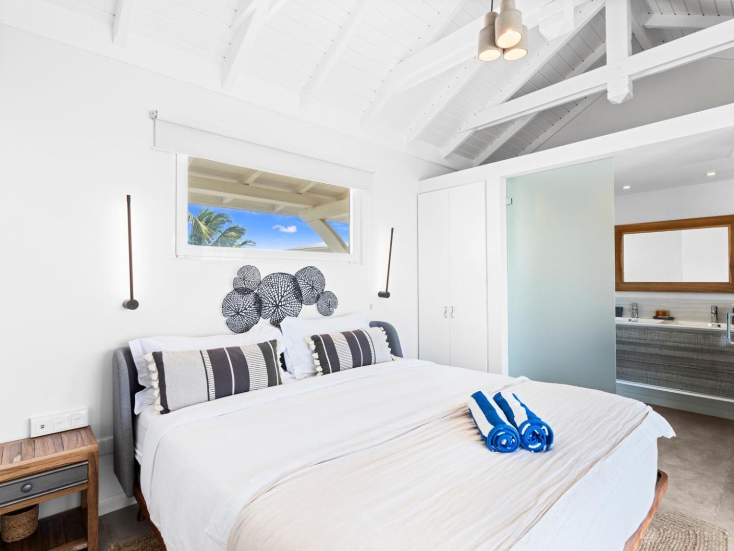 Surfsong Villa- Luxury Water Front Villa For 12 Maho Extérieur photo